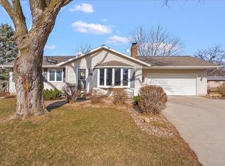 103 Rebecca Rd, Hudson, IA 50643
