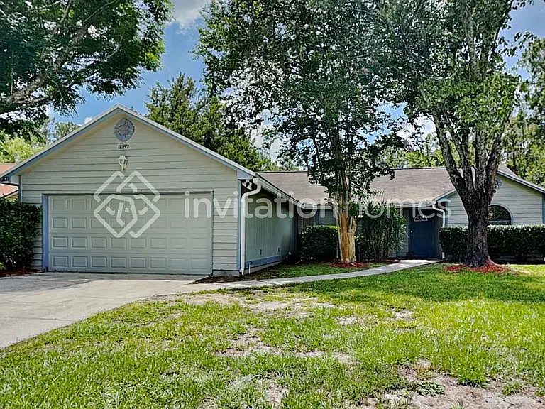 8182 Rocky Creek Dr — Photo 1