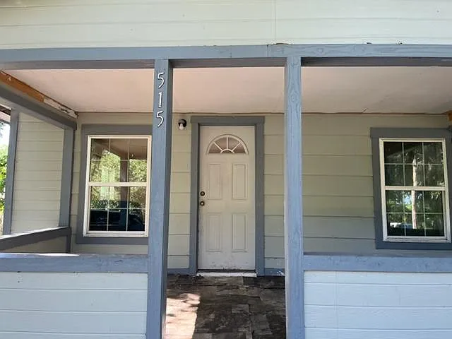 515 NW 7th St — Photo 2