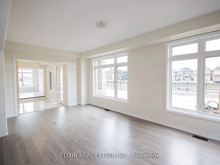 20 Molnar Cres — Photo 26