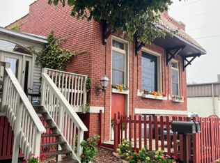 1109 K St, Aurora, NE 68818