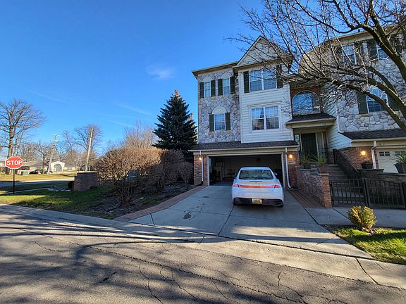 2nd image of 4892 Maddie Ln