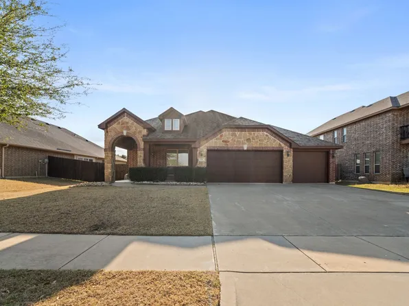 1205 Sundrop Dr, Mansfield, TX 76063