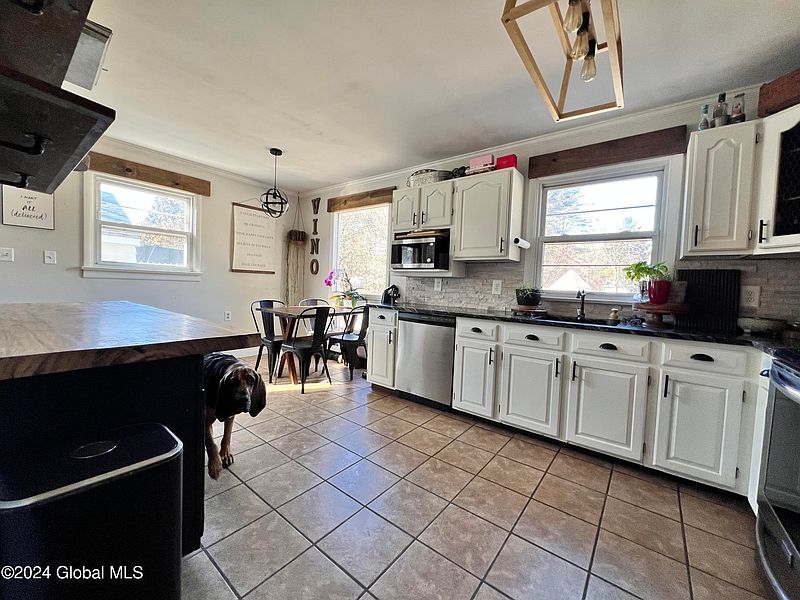 5th image of 83 Harrison Avenue