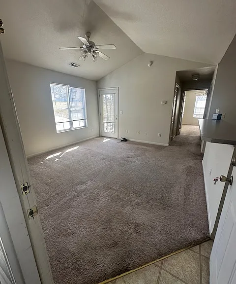 1045 Redbud Rd #A7 — Photo 6
