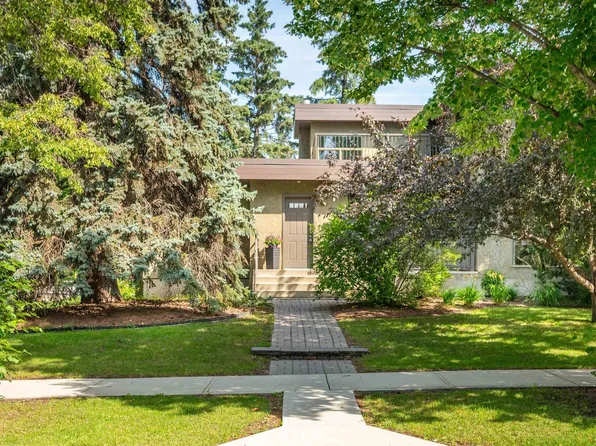 11446 75th Ave NW, Edmonton, AB T6G 0H7