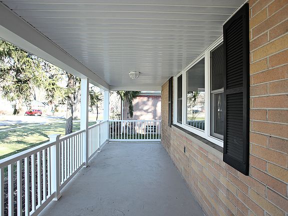 3rd image of 269 Belmar Blvd
