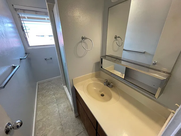 2908 Varsity Cir — Photo 2