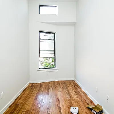 Rented by Nooklyn NYC LLC | media 49