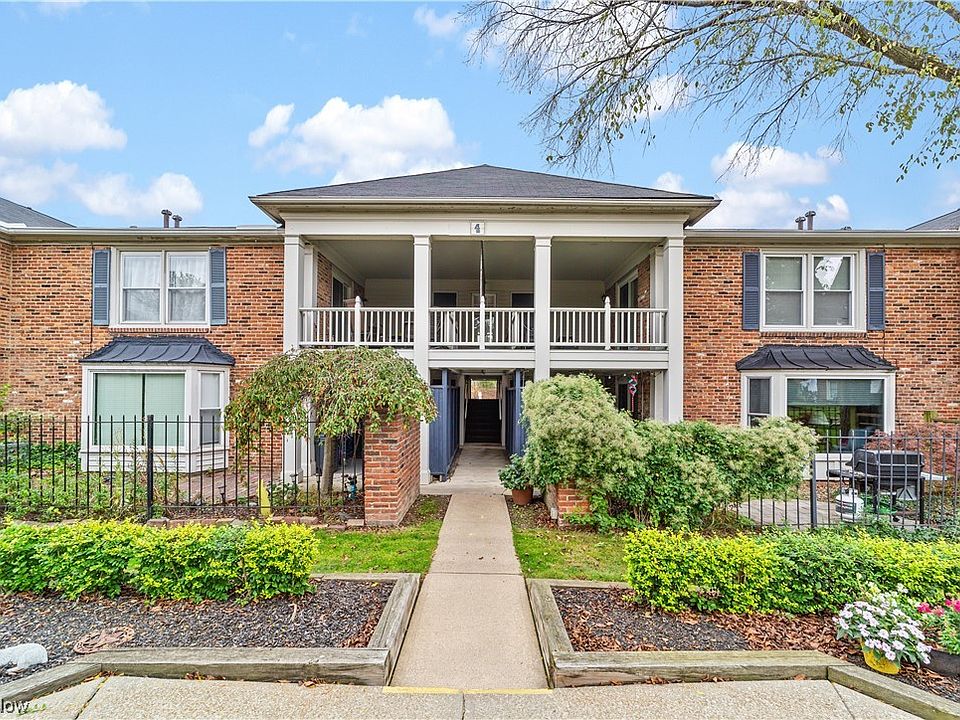 1st image of 2147 Glouchester Dr