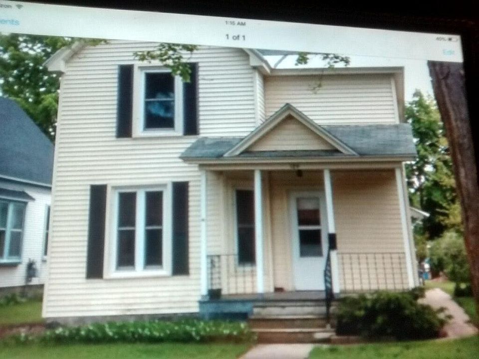 1st image of 126 E 11th St