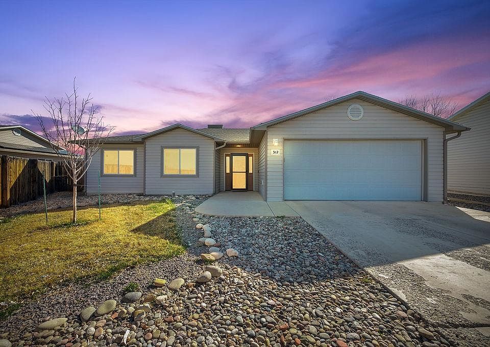 1st image of 312 Catkin St