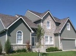 5815 Sagamore Ct, Lawrence, KS 66047