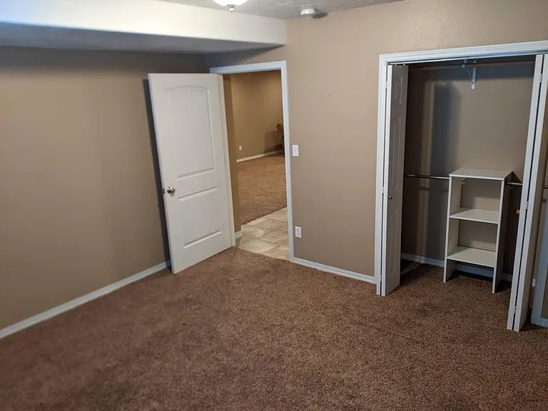 1491 Avon Ln — Photo 12