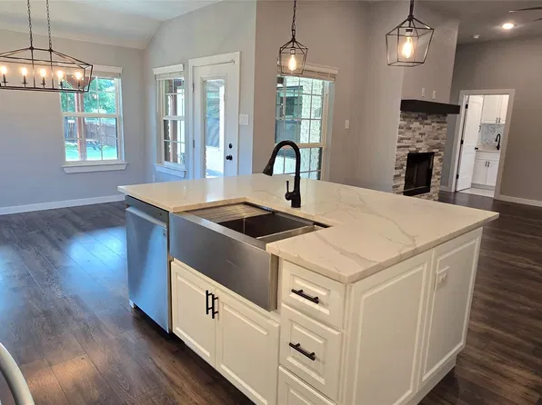 1320 Oak Valley, Denton, TX 76209