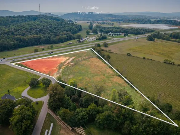 Cookeville Hwy, Livingston, TN 38570