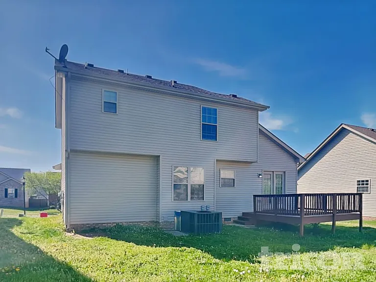 629 Wolfchase Dr — Photo 18