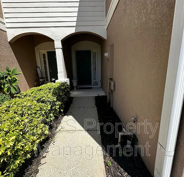 606 Cruz Bay Cir — Photo 3