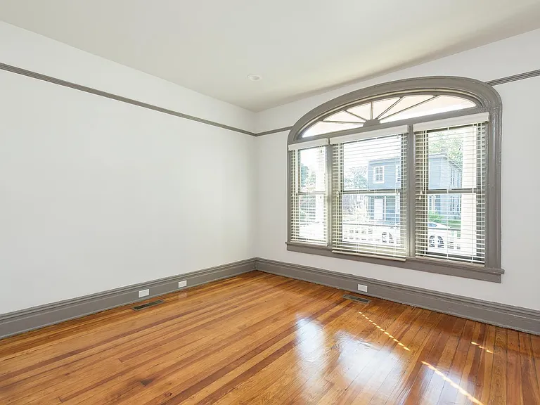 1803 Boston Ave — Photo 6