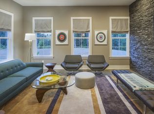 906 Wake Towne Dr, Raleigh, NC 27609