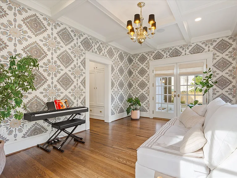 410 Rice Ave — Photo 20