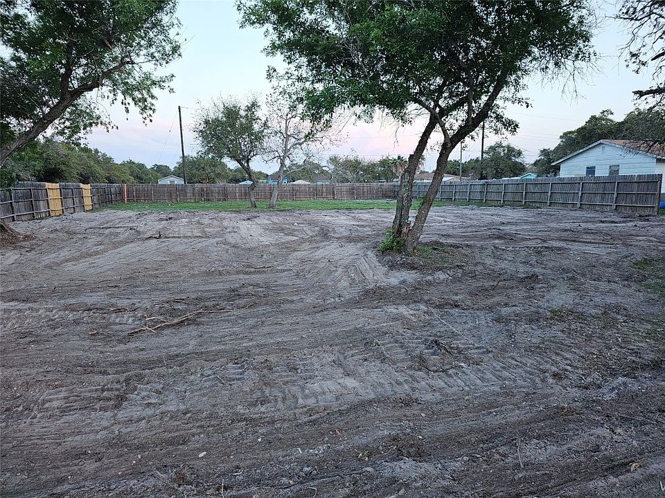 1st image of 347 N 10th St