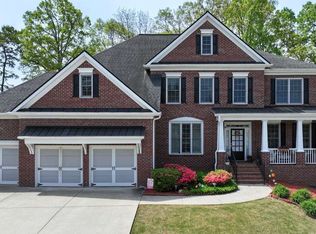 2875 Ivy Brook Ln, Buford, GA 30519