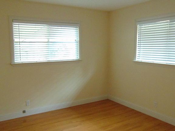 5th image of 6354 10th Ave