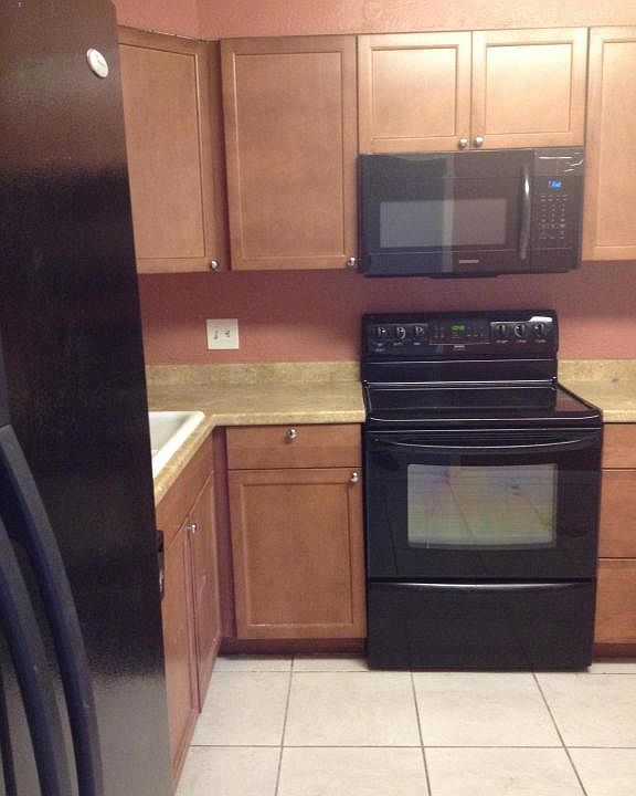 1st image of 2846 Yellow Pine Dr