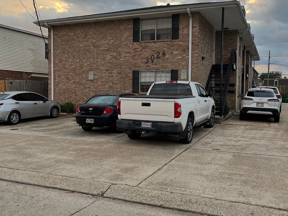 1st image of 3024 Independence St