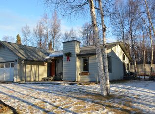 11821 Hilltop Dr, Anchorage, AK 99515