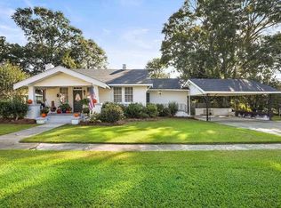 317 3rd Ave NW, Magee, MS 39111