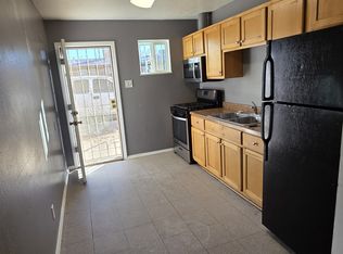 437 Indiana St SE, Albuquerque, NM 87108