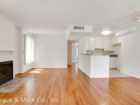 2nd image of 3685 Watseka Ave APT 101