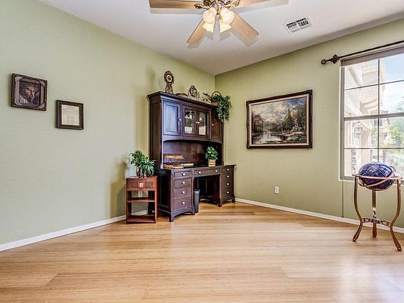 5th image of 2741 W Glenhaven Dr