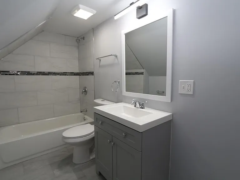 3729 W 86th St — Photo 22