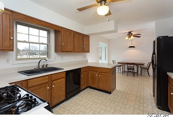 5th image of 1 Margate Ct #26