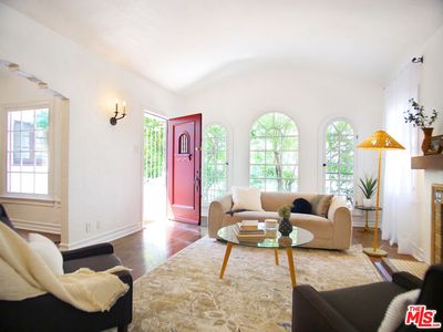 7614 Romaine St, West Hollywood, CA, 90046