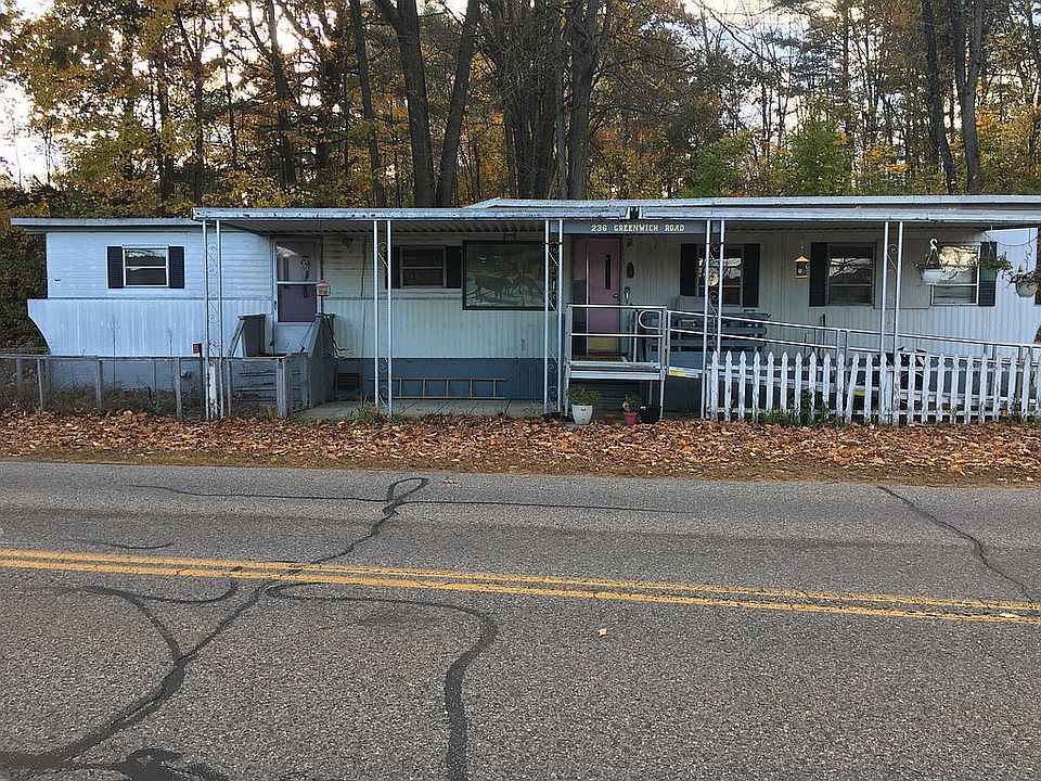 2nd image of 236 Greenwich Rd