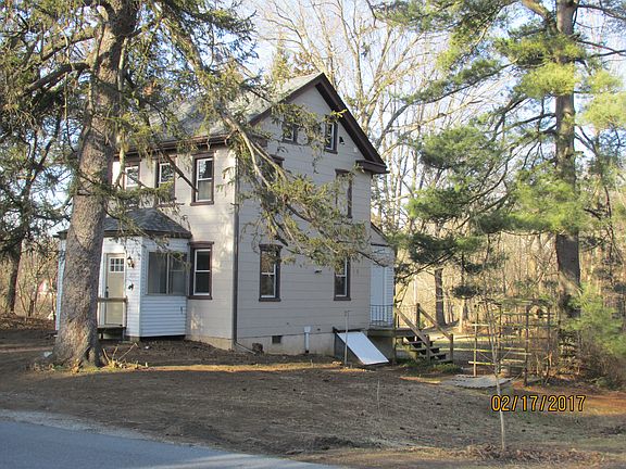 2 enclosed porches