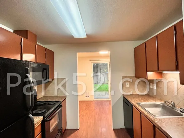 17728 85th Avenue Ct E APT B, Puyallup, WA 98375