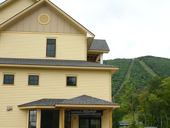 3rd image of 301 Gadd Brook #301