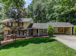 6868 Lockridge Dr, Doraville, GA 30360