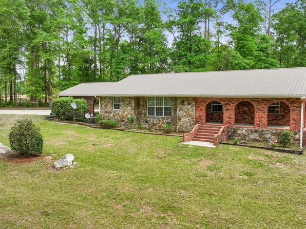 1501 Woodland Trl, Chipley, FL 32428