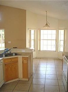 4th image of 2059 Shannon Lakes Blvd