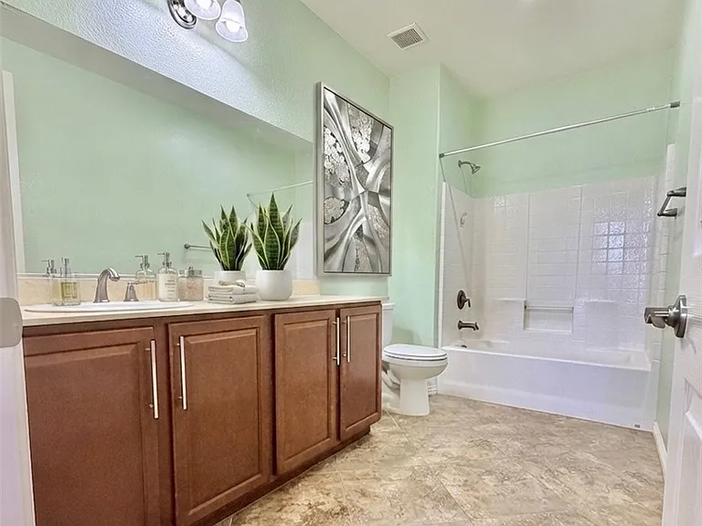 8129 Cape Flattery Ave — Photo 16