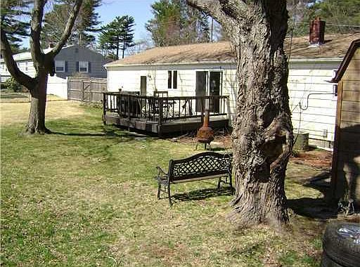 2nd image of 12 Grant Dr