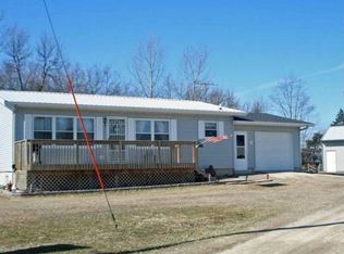 16527 Quarry Ave, Clarksville, IA 50619