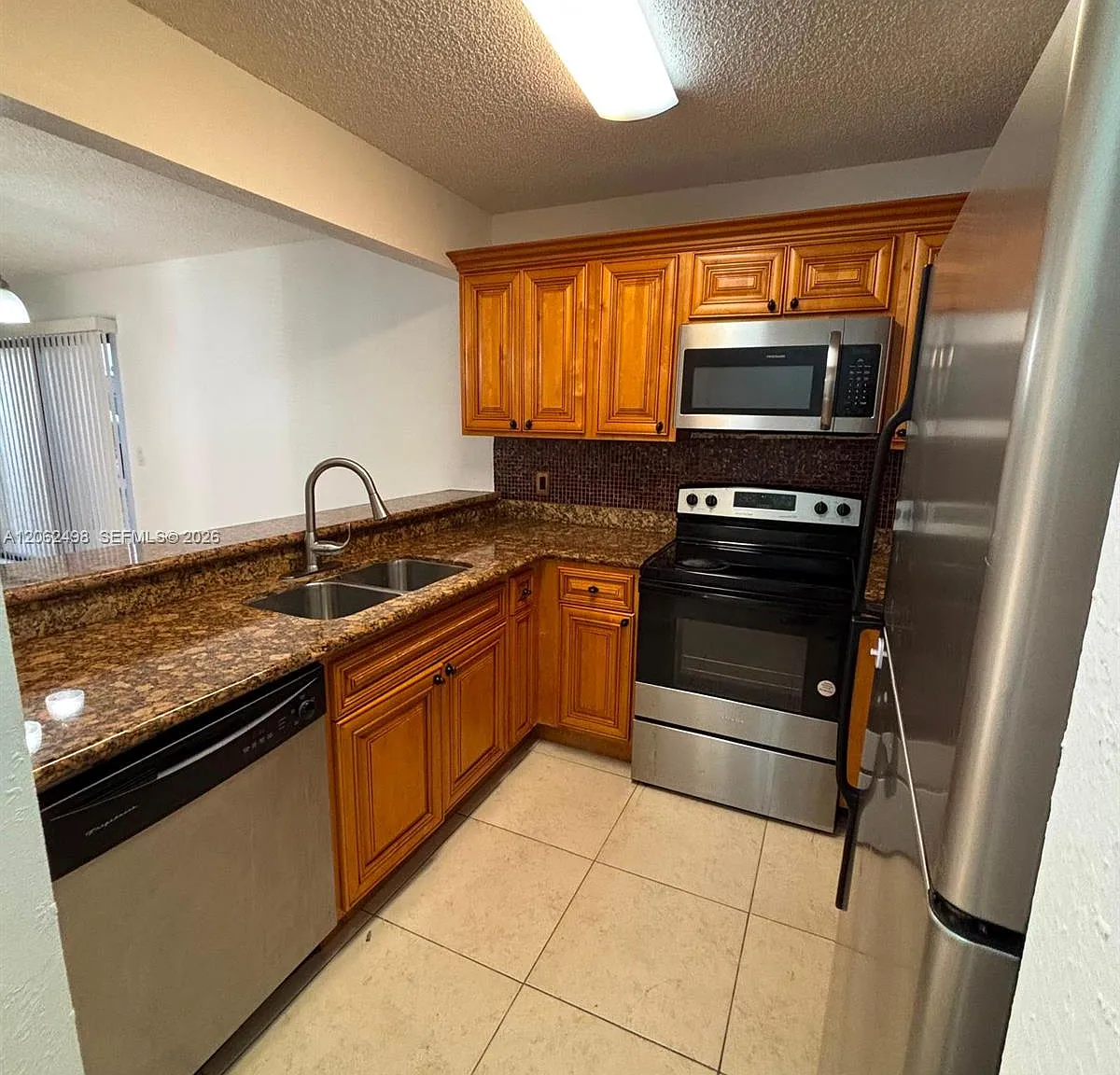 Palm Beach Grande Condo — Photo 1