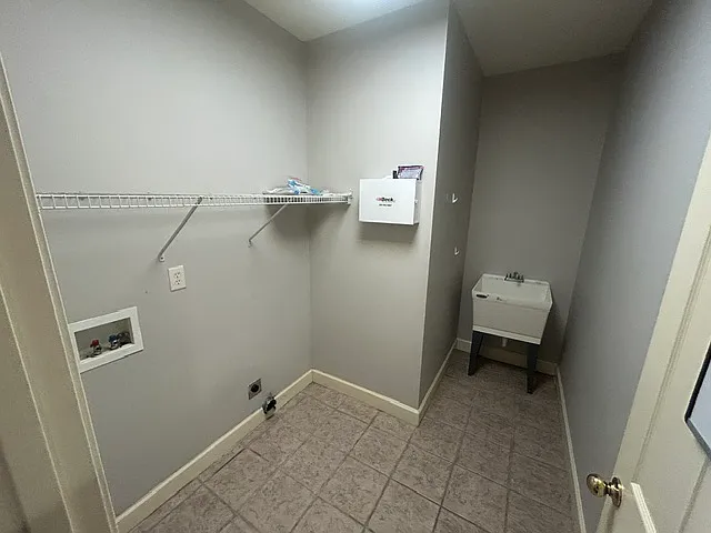 314 Greystone Glen Cir — Photo 12